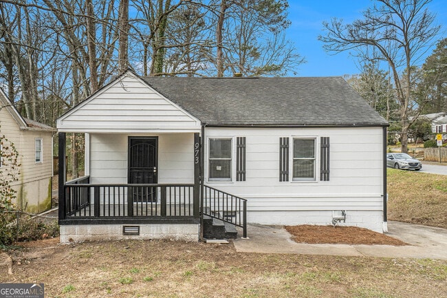 Building Photo - 973 Lawton St SW