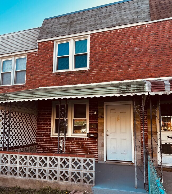 Photo - 2136 Parksley Ave