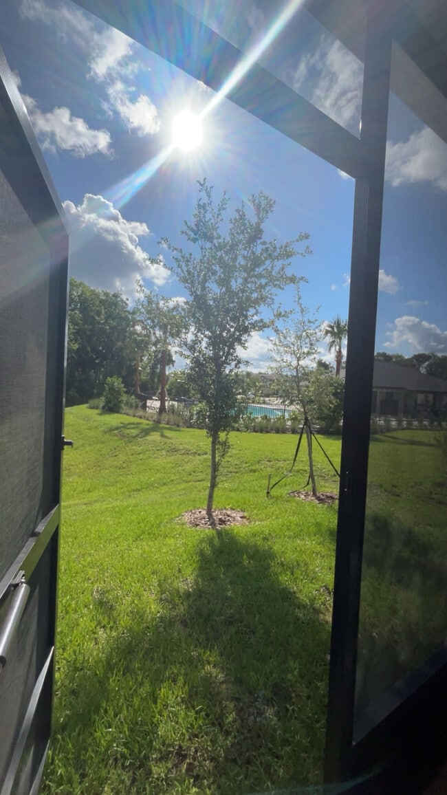 Building Photo - 17583 Nectar Flume Dr