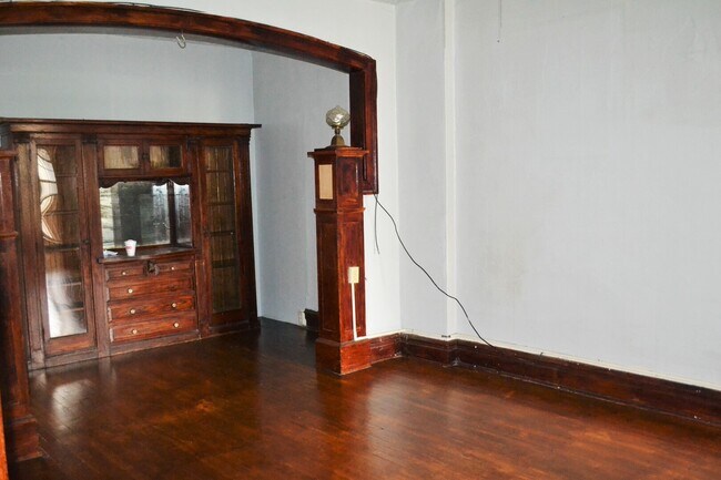 Photo - 3717 W Belden Ave Unit 1R