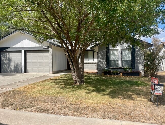 4808 Gray Fox Dr