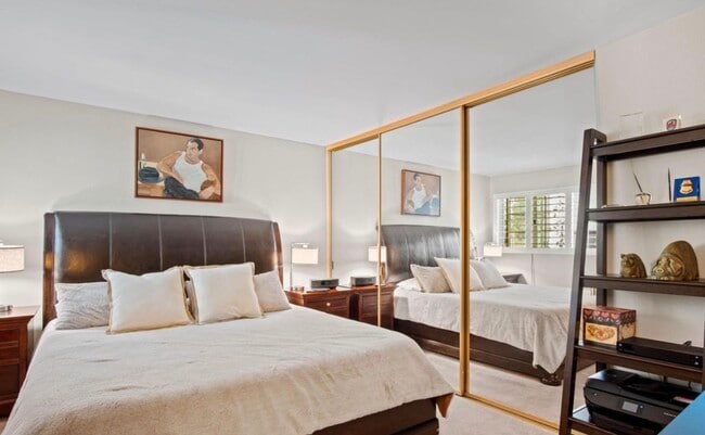 Photo - 11645 Montana Ave Unit One Bedroom Condo in Brentwood