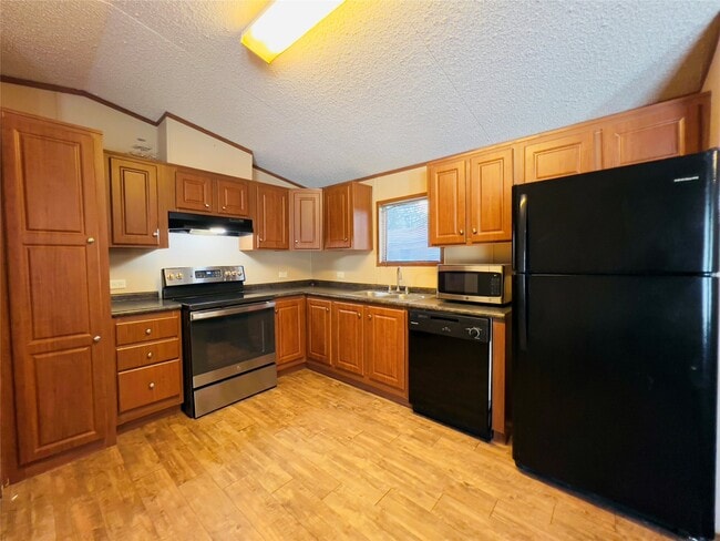 Photo - 788 County Rd 3479J