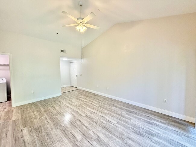 Photo - ** FAIRWAY PRESERVE ** 2 BED / 1 BATH COND...