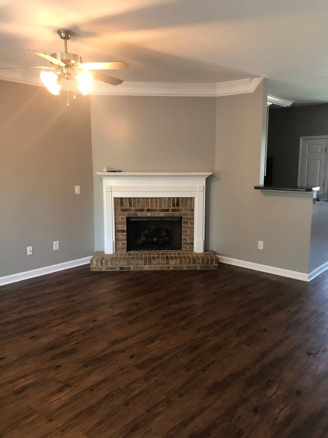 Photo - 1776 Heights Cir