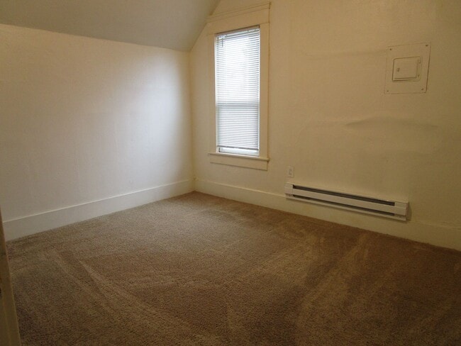 Photo - 3431 Rockefeller Ave Unidad Rockefeller Avenue, 3431,  2