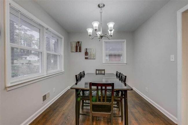 Photo - 3041 Pasadena Dr