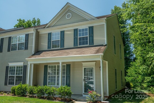 Building Photo - 6937 Rothchild Dr