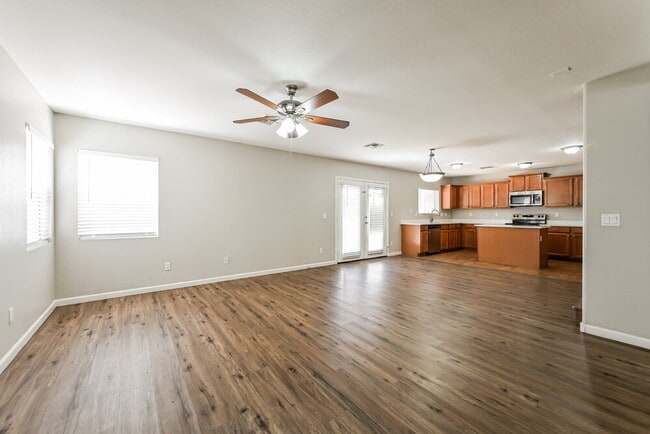 Photo - 11565 W Brown St