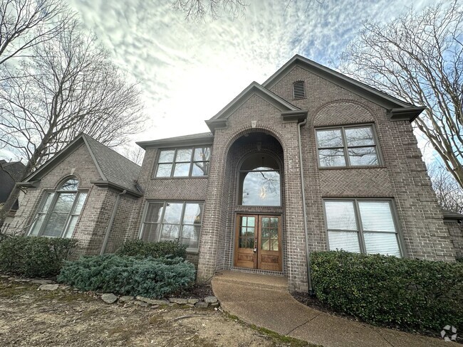 Building Photo - Gorgeous Lakeland TN Home for Lease @4493 ...