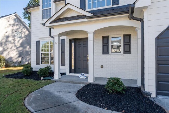 Photo - 2871 Belfaire Lake Dr