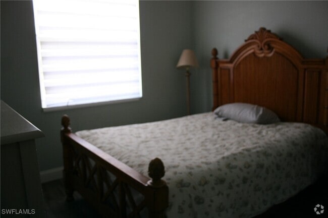Building Photo - 2700 Via Presidio Rental
