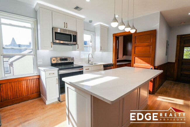 Photo - 81 Orange St Unit 3