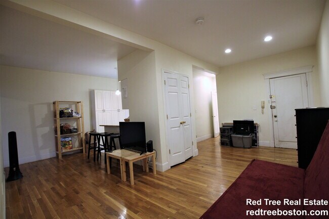Photo - 1868 Commonwealth Ave Unit U5