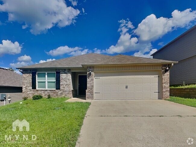 Building Photo - 245 Americana Dr Rental