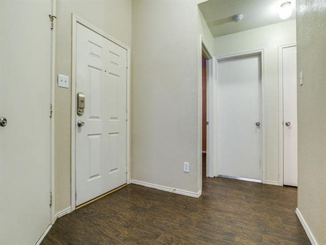 Photo - 1223 Mockingbird Dr