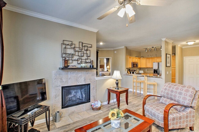 7009 E Acoma Dr Unit SI ID1545686P