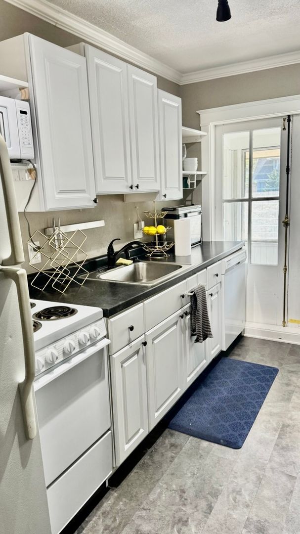 Photo - 3618 Pennsylvania Ave Unit 3618-2