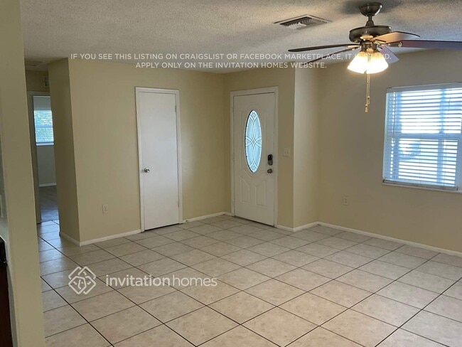 Photo - 6214 Palmview Ct