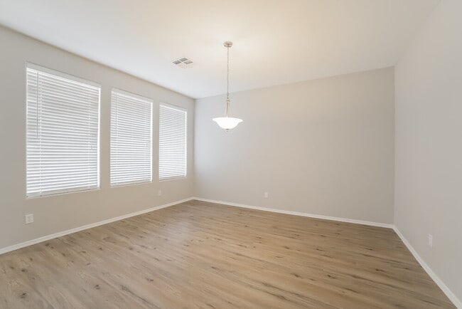 Photo - 4439 W Apollo Rd