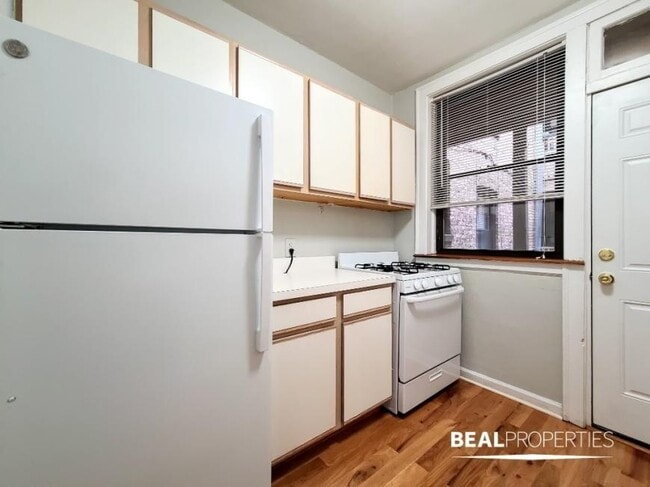 Photo - 2 bedroom in CHICAGO IL 60613 Unidad 1
