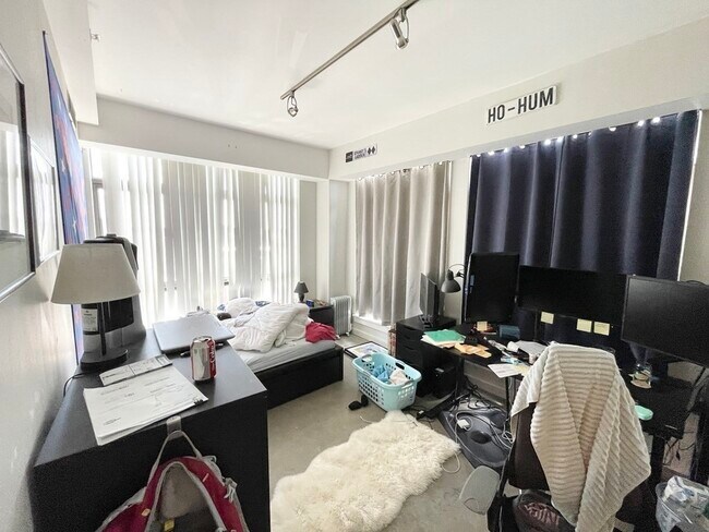 Photo - 190 Northampton St Unidad 602