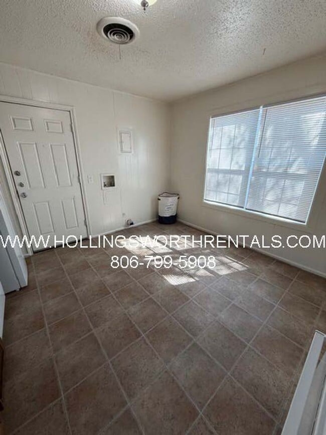 Photo - 2604 27th St