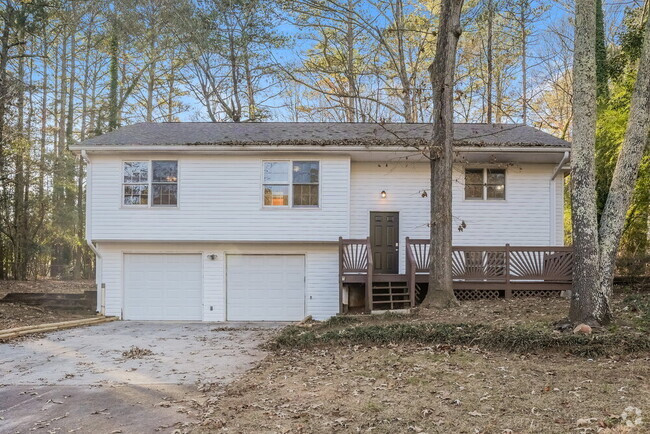 Building Photo - 3986 Woodland Cir SE Rental