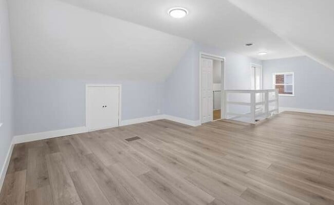 Photo - 18037 Ridgewood Ave