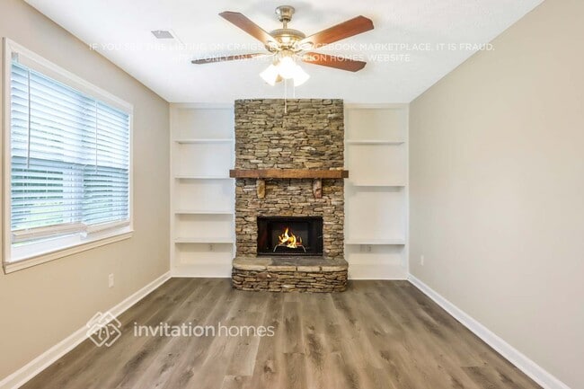 Photo - 185 Fox Meadow Dr