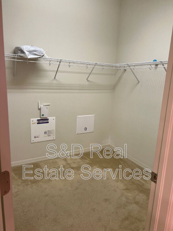 Photo - 2492 Tahoe Dr