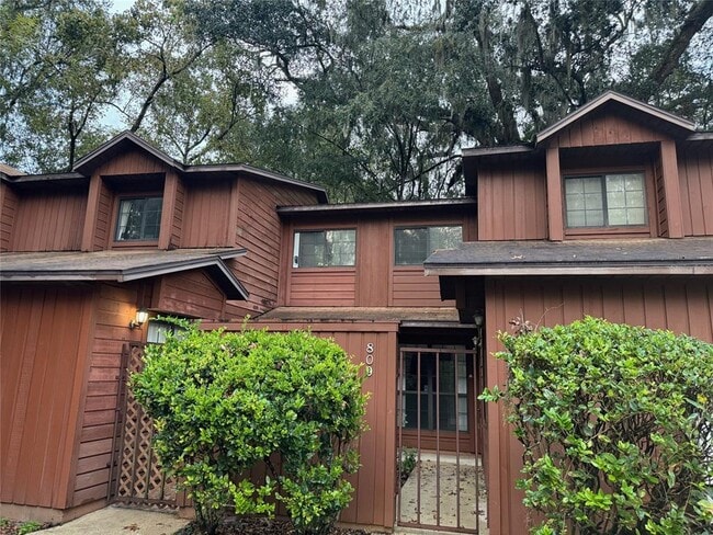 Photo - 809 SW 55th Terrace