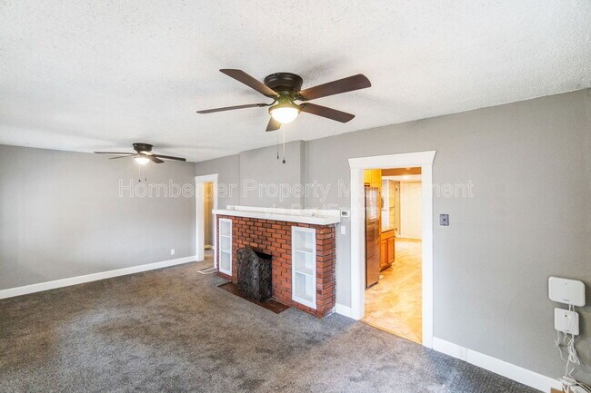 Photo - 410 E 8th Ave