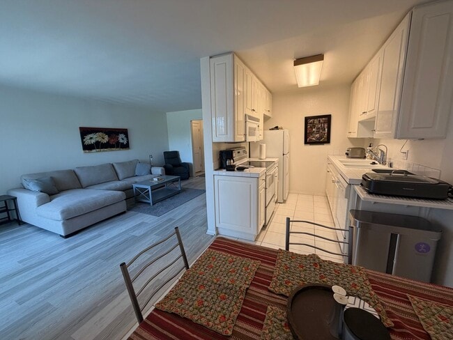 Photo - Bright Furnished 1BD in Prime Santa Monica Location w/ Private Balcony