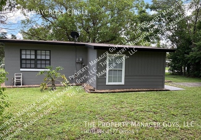 Photo - 1698 E Waycross Cir