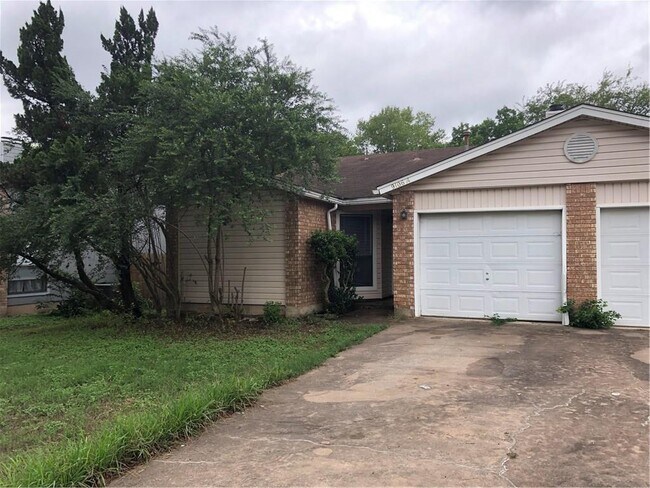 Photo - 9106 Sedgemoor Trail