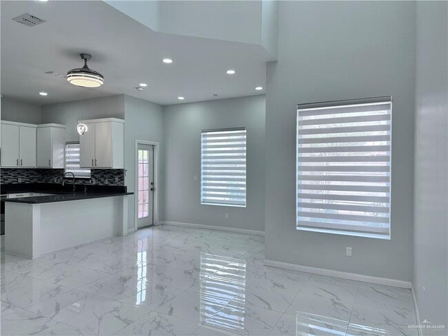 Photo - 22 Sunset Dr