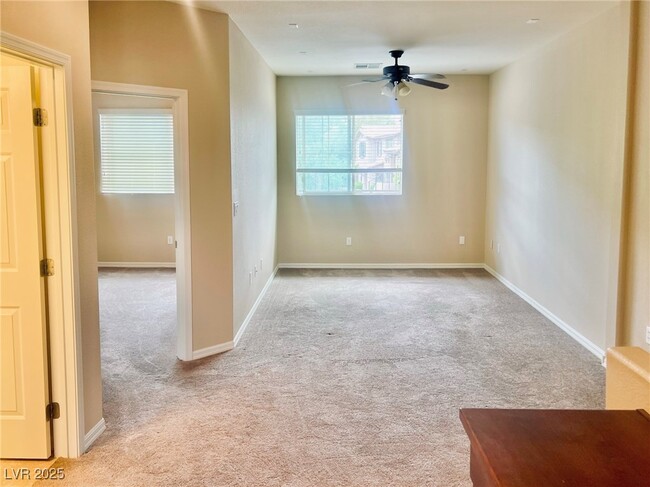 Photo - 1571 Plaza Centre Dr Townhome