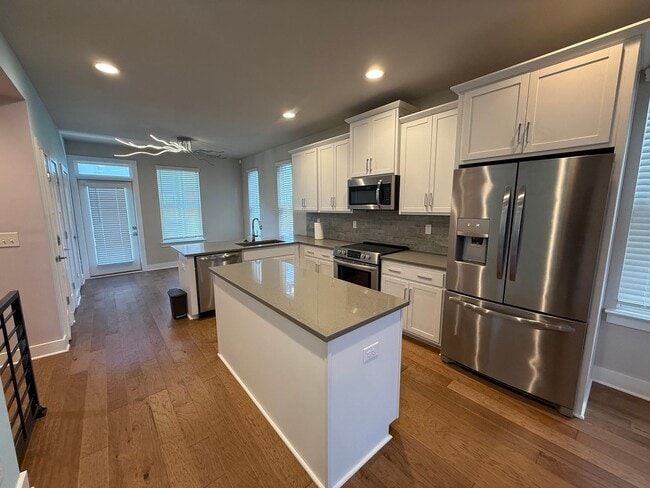 Photo - 2118 Bryant Park Dr