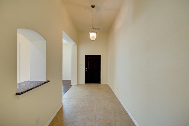 Building Photo - 606 Dunlavy Ln Rental
