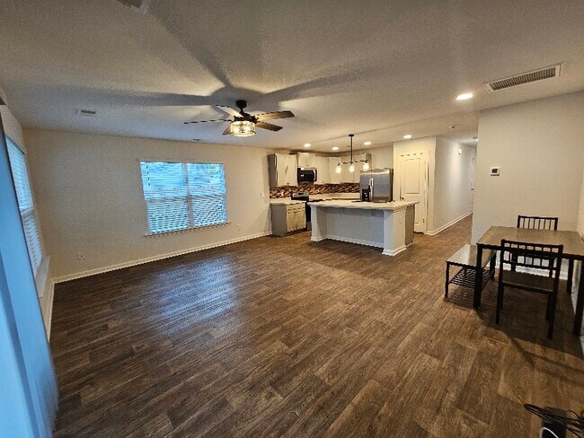 Photo - 4599 Palm View Cir