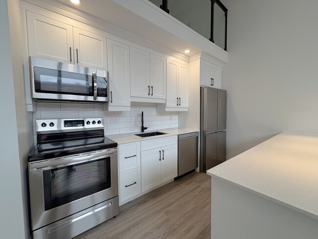 Photo - 57 Canterbury St Unit 402