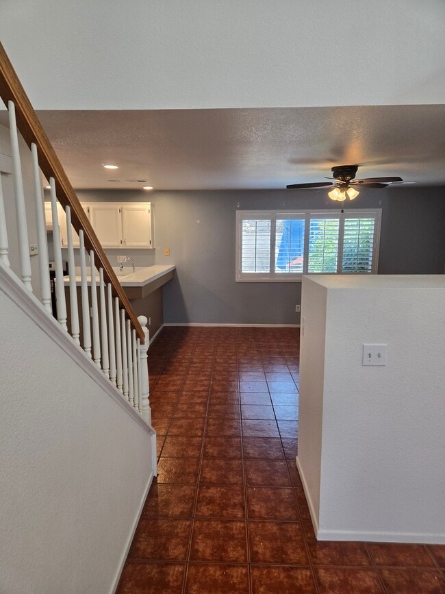 Passage to Dining Room - 4747 Camberley Ct