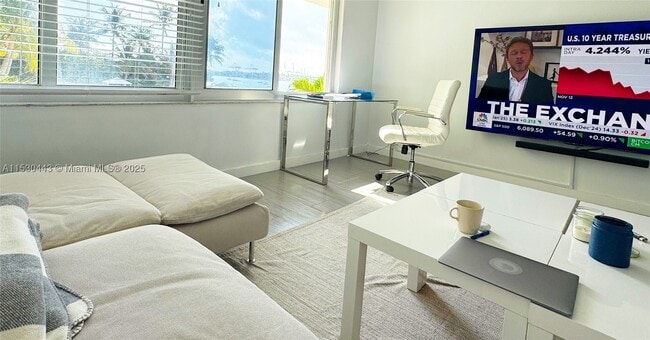 Photo - 1200 West Dr Unit 202