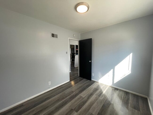 Photo - 3421 Elmhurst Dr
