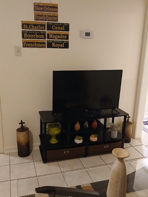 Photo - 3006 Panama St