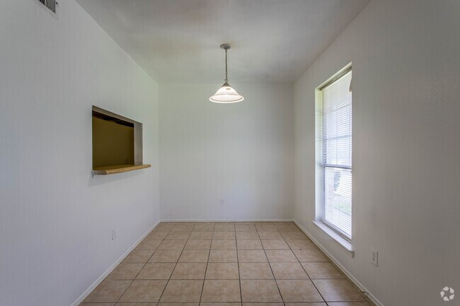 2 HAB, 1 BA - 821&nbsp;ft² - Chateau Nederland