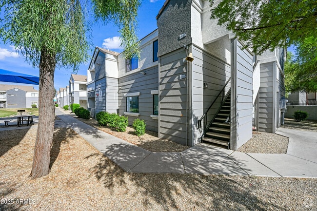 Building Photo - 3065 N 67th Ave Unit 221 Rental
