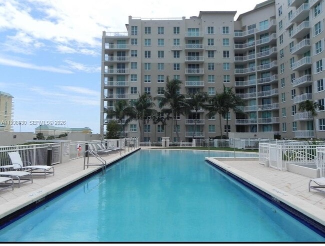 Photo - 450 N Federal Hwy Unit 102