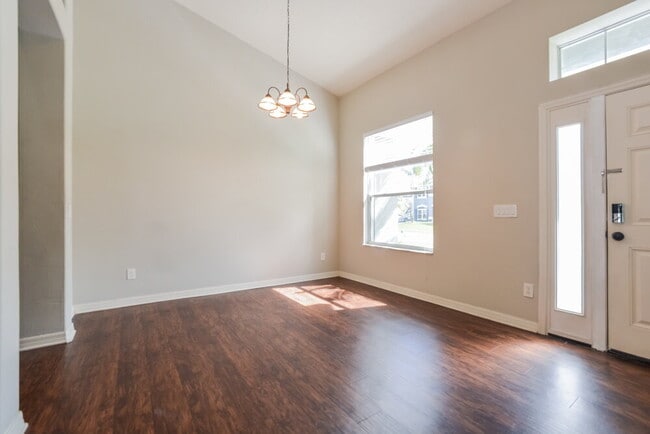 Photo - 13836 Old Dock Rd